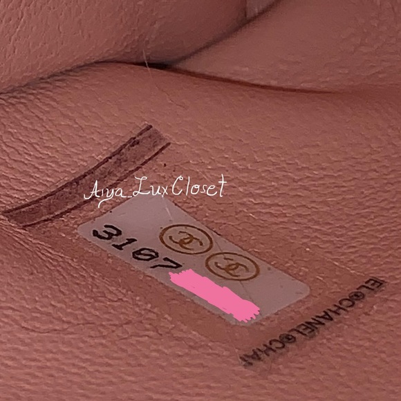 āāSOLD in IGāāChanel 21P small(old mini) light pink caviar coco - Picture 14 of 16